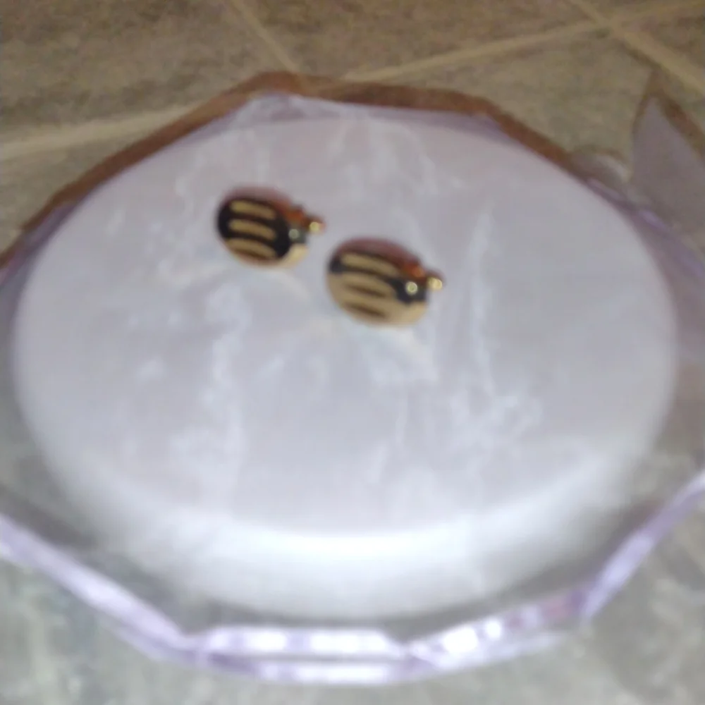 VINTAGE Gold Oval Cuff Links
